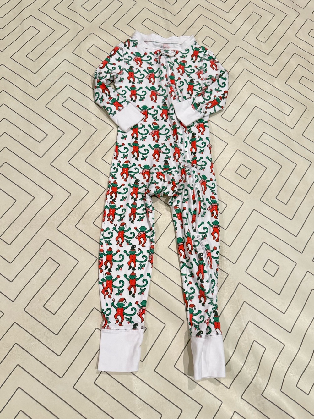 Roller Rabbit White Holiday Monkey Print Footless Pajamas